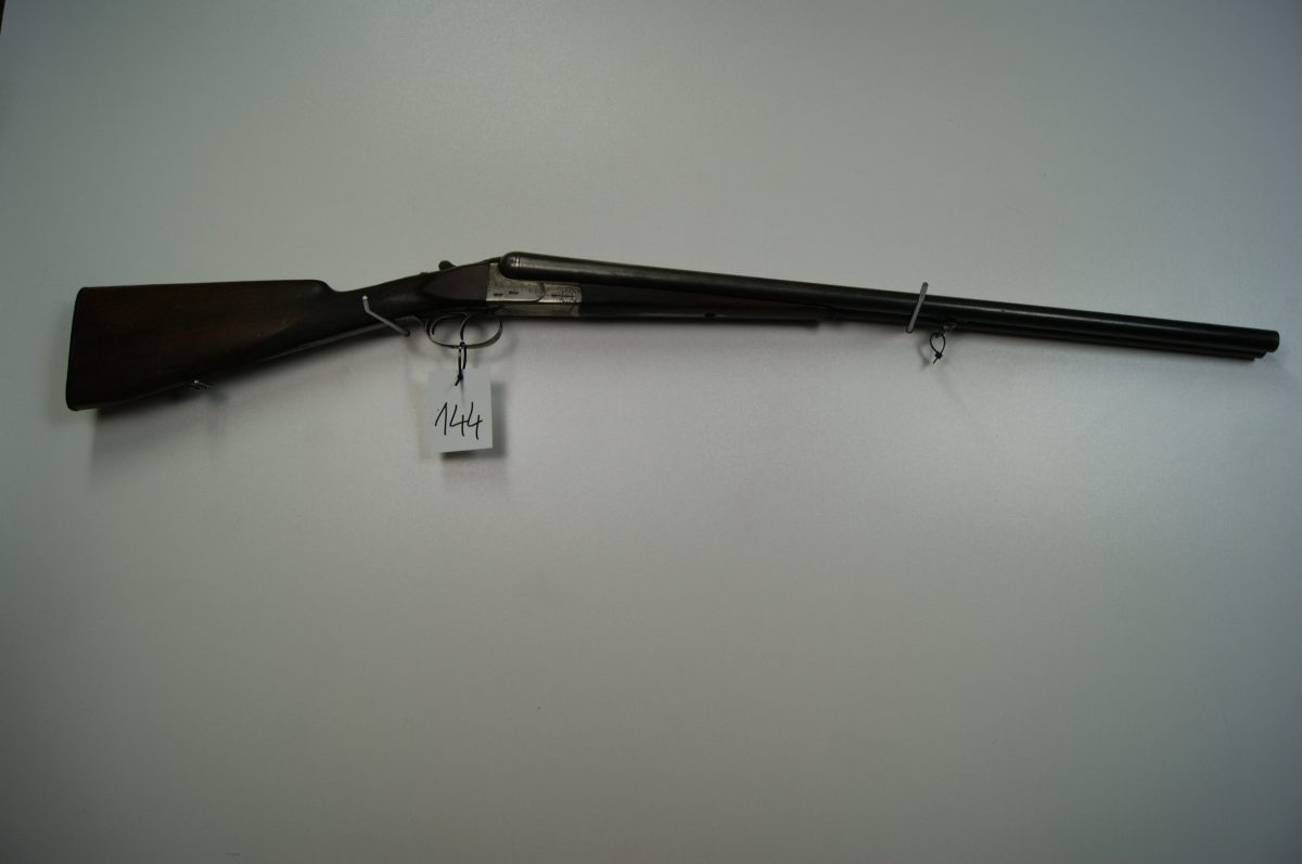 Strzelba horyzontalna Husqvarna kaliber 12/70.Broń używana.