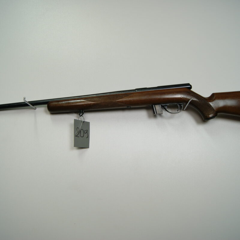 Karabinek sportowy bocznego zapłonu Bingham kaliber 22lr. Broń używana.