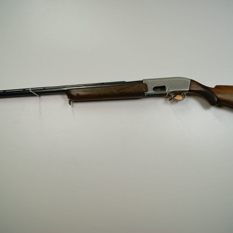Automat śrutowy FN 12/70. Broń używana.