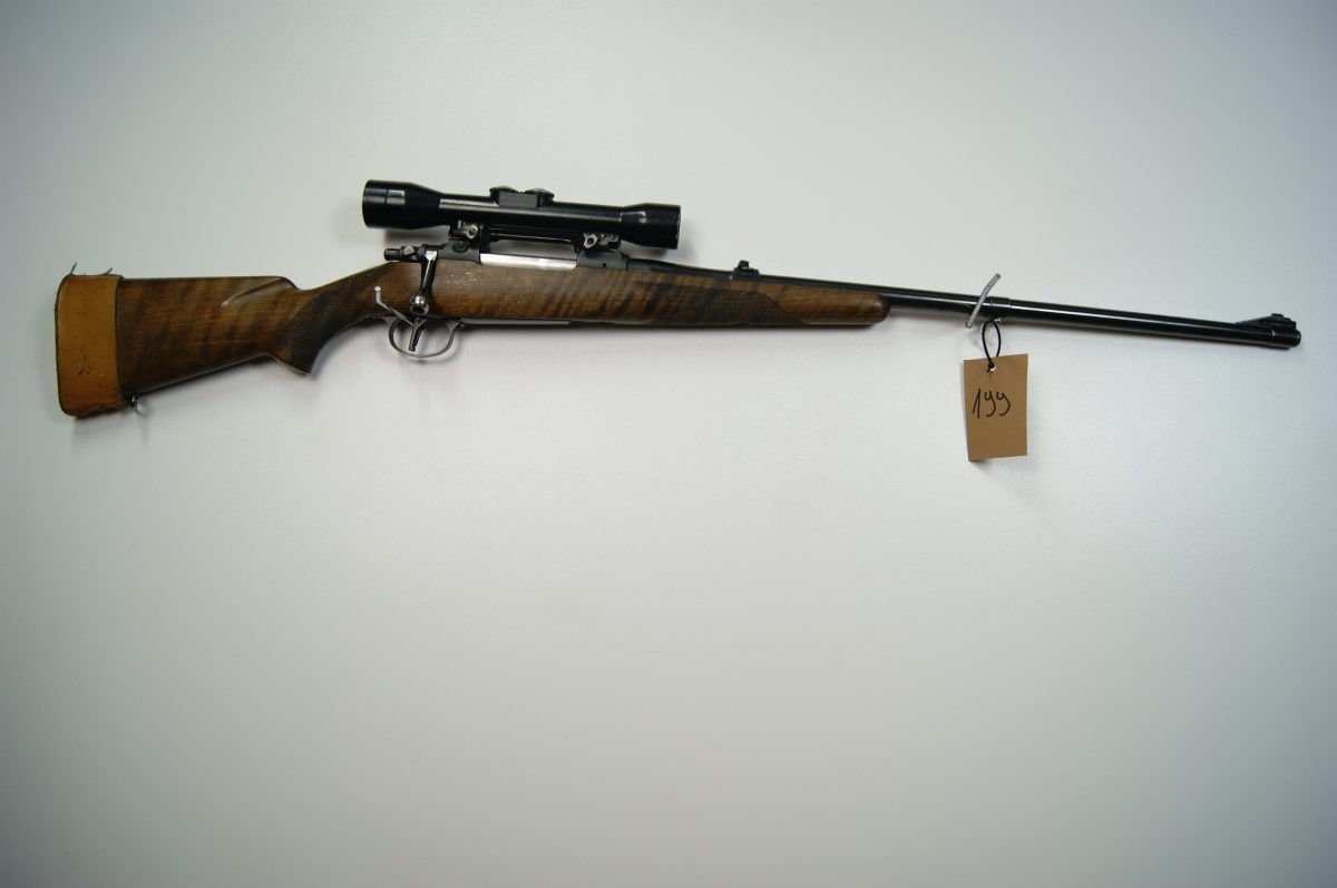 Sztucer repetier ZKK 600 kaliber 30-06. Broń używana.
