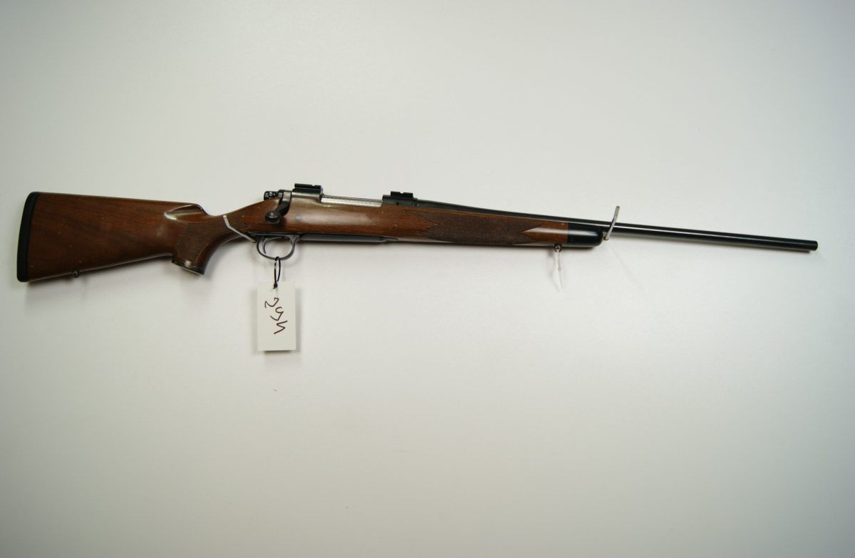Sztucer Remington 700 w kalibrze 30-06.Broń używana.