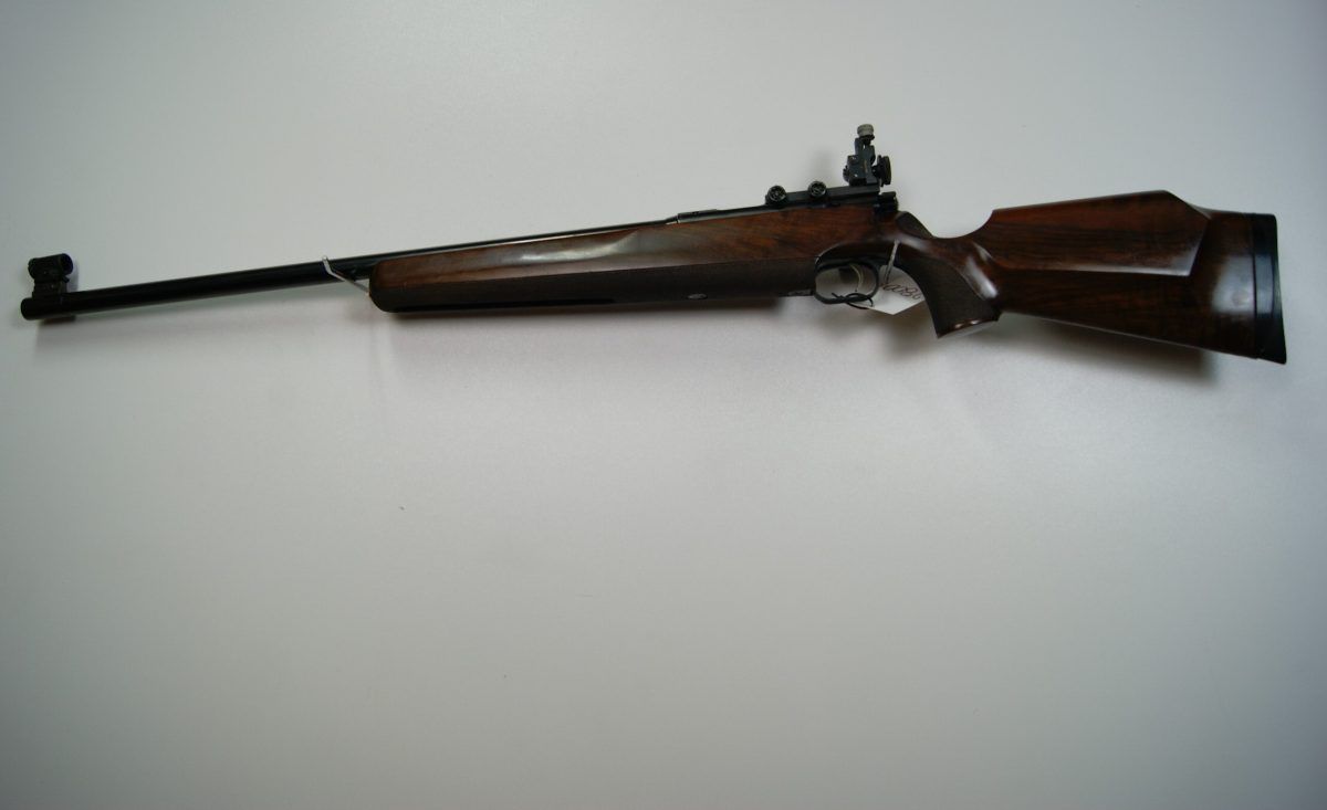 Karabinek sportowy Anschutz model Match 54 kaliber 22lr.Broń używana.